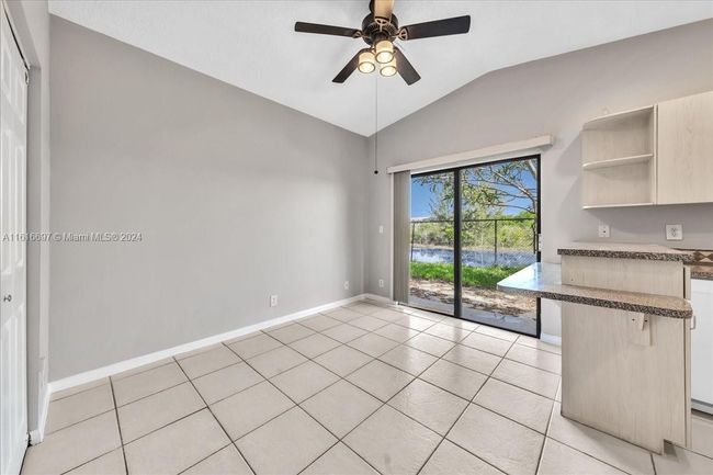 0 - 9780 W Daffodil Ln, Home with 3 bedrooms, 2 bathrooms and null parking in Miramar FL | Image 40