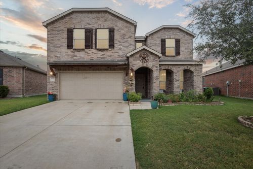 2304 Bermont Red Ln, Fort Worth, TX, 76131-1627 | Card Image