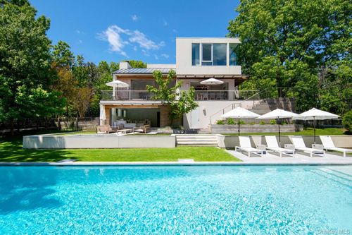 94 Tanager Ln, Water Mill, NY, 11976-2008 | Card Image