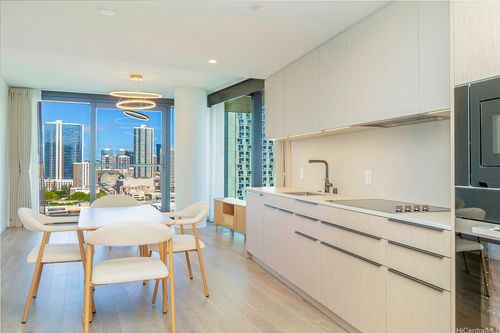 1615-333 Ward Avenue, Honolulu, HI, 96814 | Card Image
