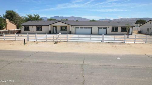 9506 E Avenue T14, Littlerock, CA, 93543-3505 | Card Image