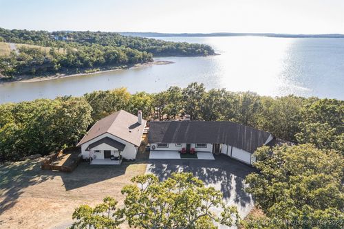 421301 E 1183 Rd, Eufaula, OK, 74432-3414 | Card Image