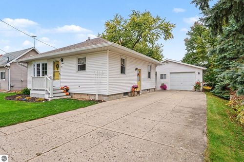 528 N Main, Fowler, MI, 48835 | Card Image