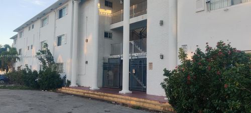 apt-109-13700 Ne 6th Ave, North Miami, FL, 33161-3704 | Card Image