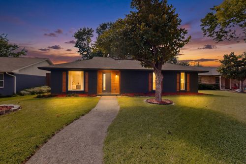 3045 Lockmoor Ln, Dallas, TX, 75220-1628 | Card Image