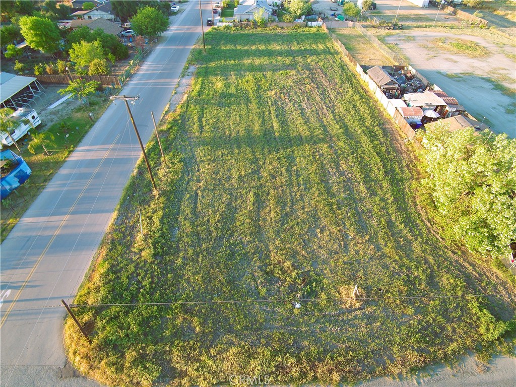 Land in Corcoran