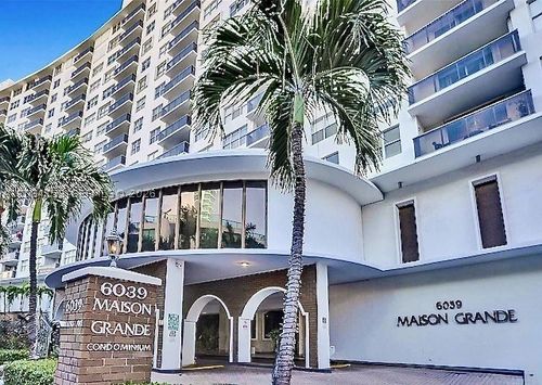 833-6039 Collins Ave, Miami Beach, FL, 33140-2273 | Card Image