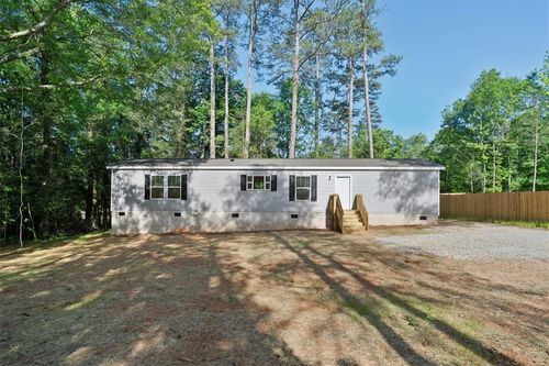 289 N Davis Dr, Fair Play, SC, 29643-2021 | Card Image