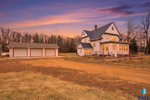 216 N Dakota Ave Avenue, Davis, SD, 57021 | Card Image