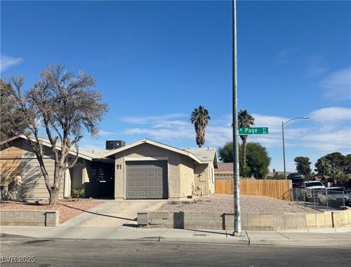11 Page St, Las Vegas, NV, 89110-4627 | Card Image