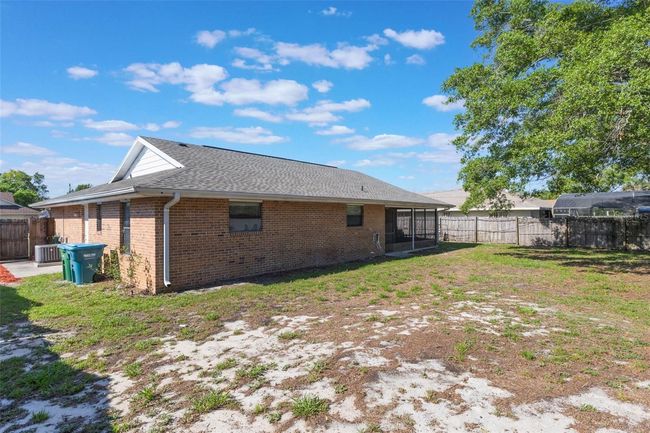 1022 Blue Horizon Dr, House other with 3 bedrooms, 2 bathrooms and null parking in DELTONA FL | Image 36