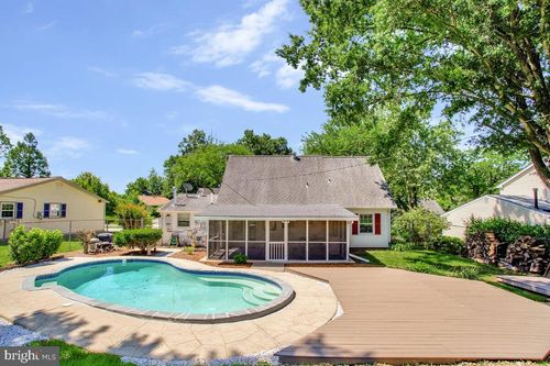 2912 Barrister Ln, BOWIE, MD, 20715-2201 | Card Image