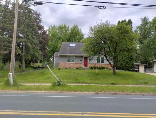2701 W 86th St, Bloomington, MN, 55431-1612 | Card Image