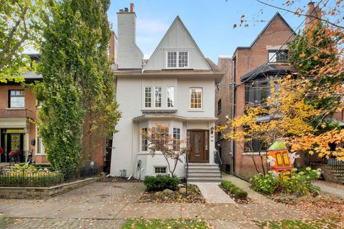 7 Binscarth Rd, Toronto, ON, M4W1Y2 | Card Image