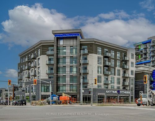 528-10 Mallard Trail, Hamilton, ON, L8B1X3 | Card Image
