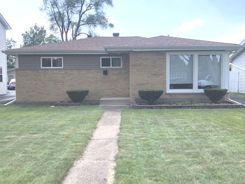820 N Neva Ave, Addison, IL, 60101-1332 | Card Image