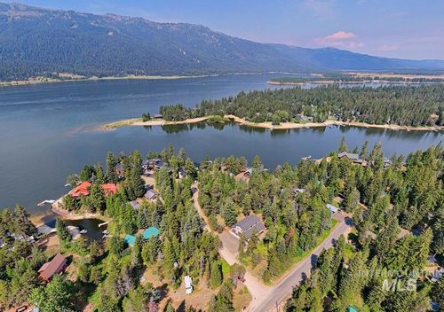 238 Angus Ln, Donnelly, ID, 83615-5060 | Card Image