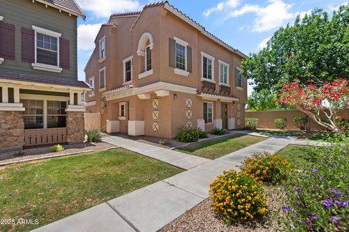 1340 S Sabino Dr, Gilbert, AZ, 85296-8473 | Card Image