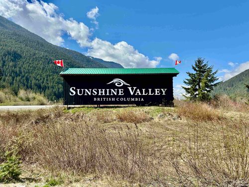 SVE103 Old Hope Princeton Way, Hope, BC, V0X1L5 | Card Image