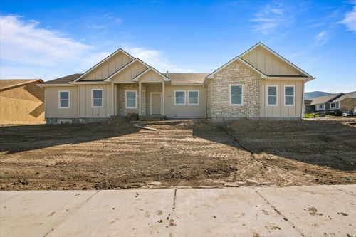 108 N 900 E, Hyde Park, UT, 84318-3586 | Card Image