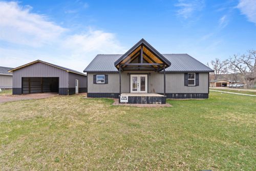 1715 Gray Blvd, Newcastle, WY, 82701-3140 | Card Image