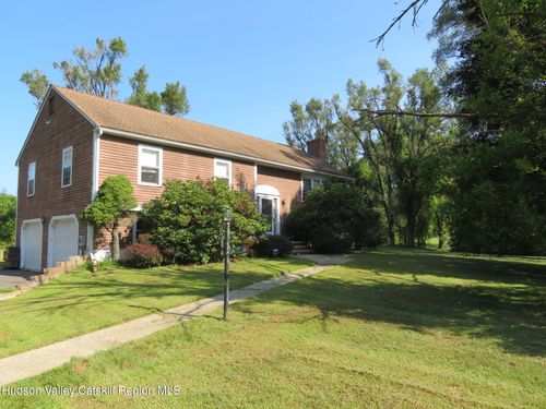 89 Vincent Ln, Stone Ridge, NY, 12484-5539 | Card Image