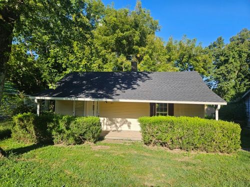 611 Smith St, Springfield, TN, 37172-3059 | Card Image