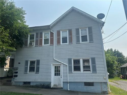 36 Bradford St, Auburn, NY, 13021-3987 | Card Image