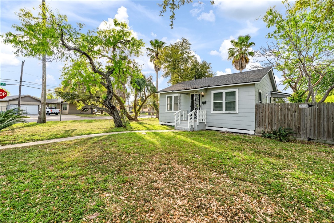 Green Grove Dr, Corpus Christi, TX 78415