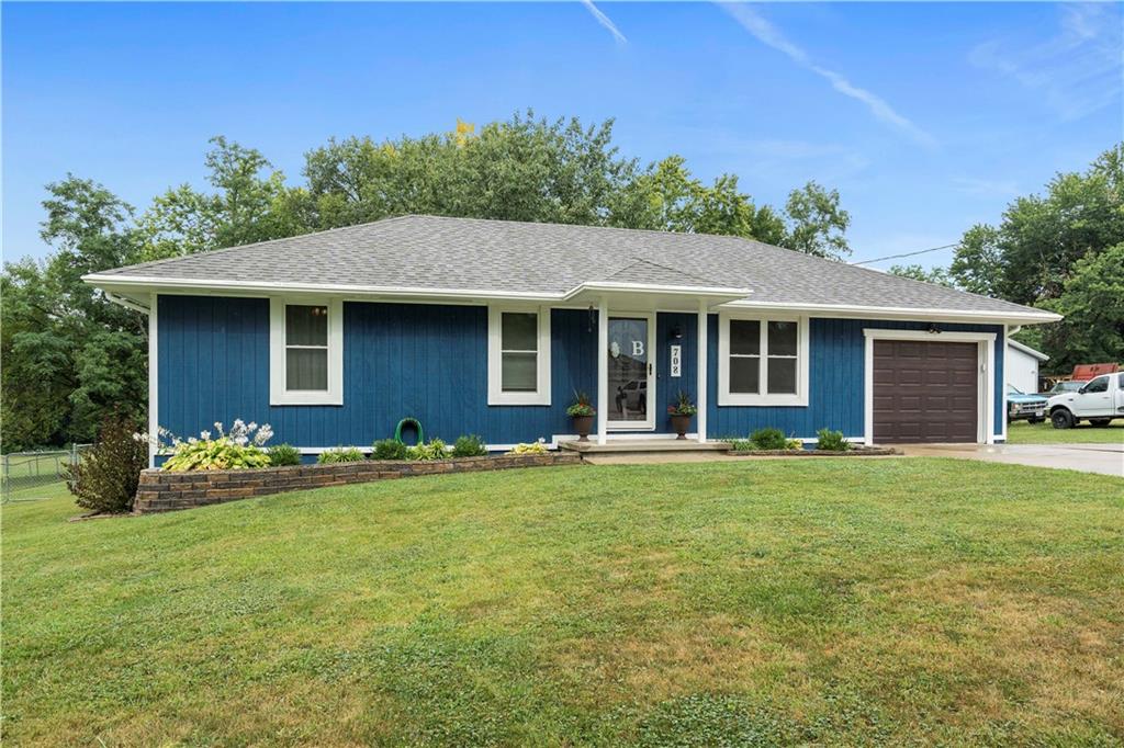 Williams St, Richmond, MO 64085