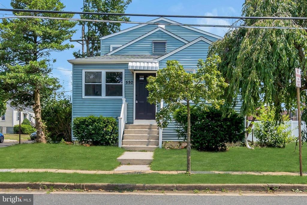 Tatum St, Woodbury, NJ 08096