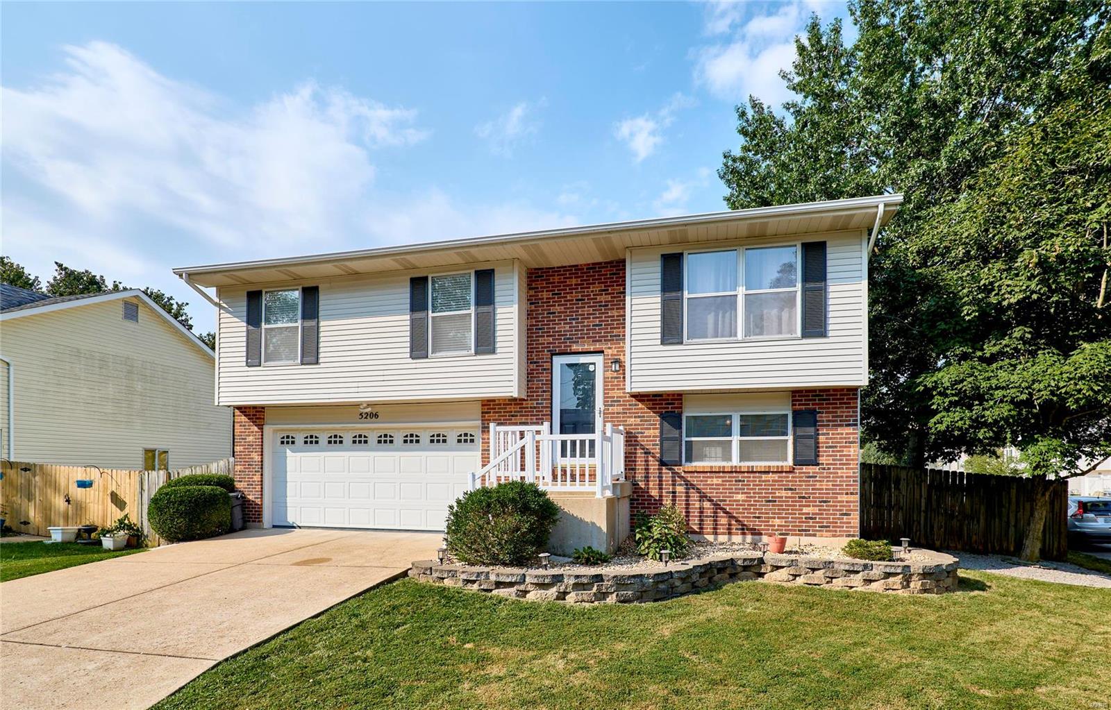 Parkview Cir, Imperial, MO 63052