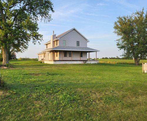 3326 Hayes Rd, Steward, IL, 60553-9752 | Card Image