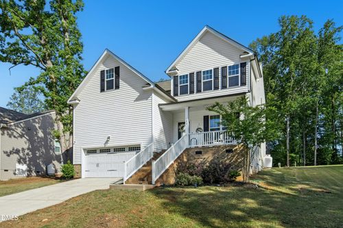 102 Red Dog Dr, Louisburg, NC, 27549-7380 | Card Image