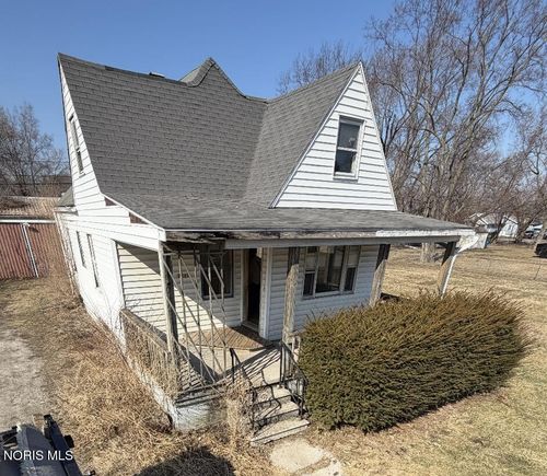 2045 La France St, Oregon, OH, 43616-1054 | Card Image