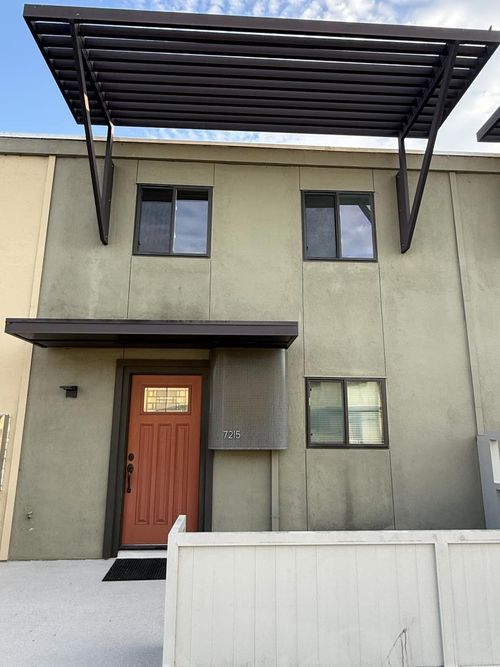 7215 Admiralty Ln, Foster City, CA, 94404-2213 | Card Image