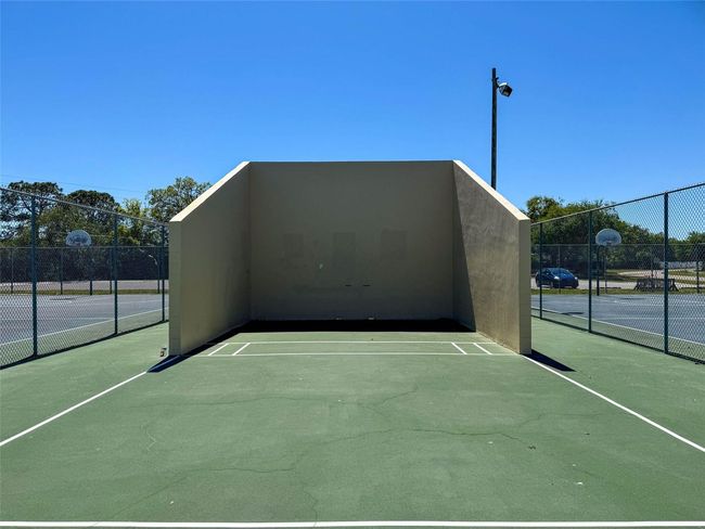 Pinebrook Park in the neighborhood | Image 52