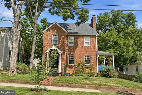 4209 30th St, MOUNT RAINIER, MD, 20712-1751 | Card Image