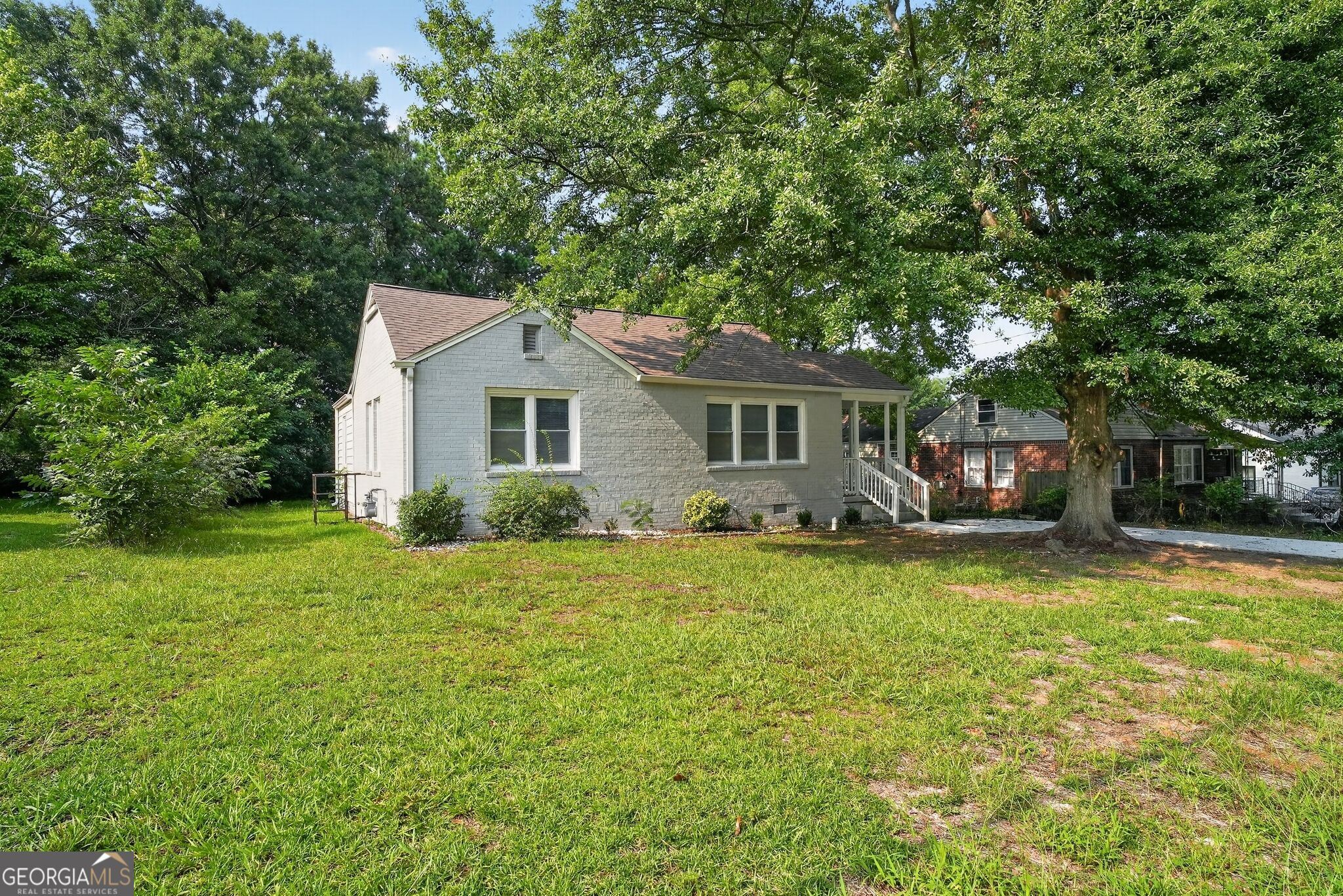 Residential Lease in Forest Park 2