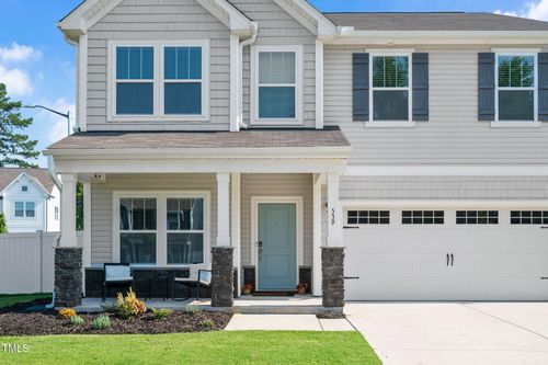 539 S Lincoln St, Benson, NC, 27504-1811 | Card Image