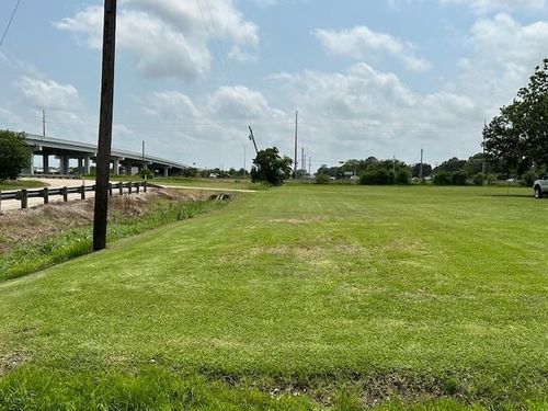 1001 Van Ave, Port Neches, TX, 77651-5707 | Card Image