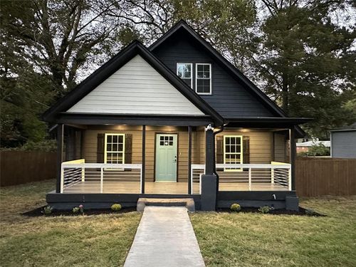 1149 Tucker Pl Sw, Atlanta, GA, 30310-3821 | Card Image