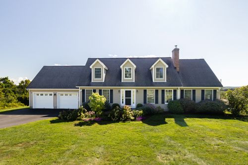 35 Peach Orchard Ln, Bantam, CT, 06750-1308 | Card Image