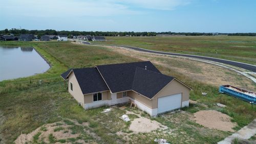 121 S Midway St, Valley Center, KS, 67147 | Card Image