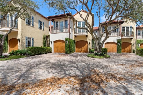 1027 Coralina Ln, Delray Beach, FL, 33483-6792 | Card Image