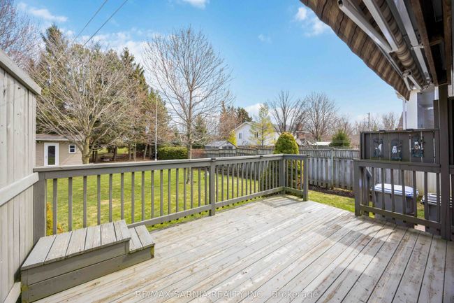 15 Eureka St, House other with 3 bedrooms, 2 bathrooms and 3 parking in Forest ON | Image 41