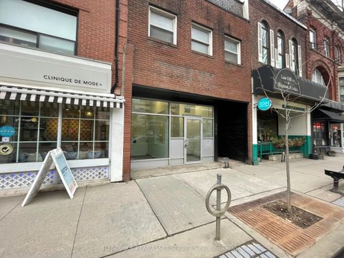754 Queen St E, Toronto, ON, M4M1H4 | Card Image