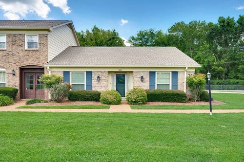 1062 Todd Preis Dr, Nashville, TN, 37221-2478 | Card Image