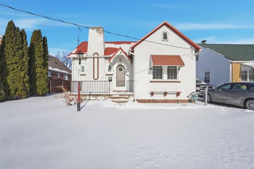 2837 109th St, Toledo, OH, 43611-2818 | Card Image