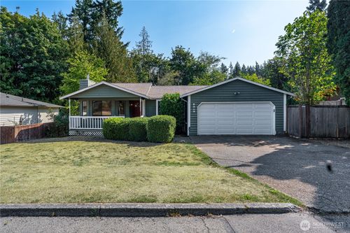 2313 Lincoln Avenue Se, Port Orchard, WA, 98366 | Card Image
